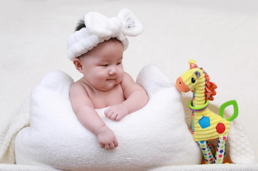 莘县宝宝几个月翻身 莘县宝宝几个月翻身